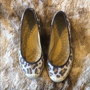 Leopard Flats